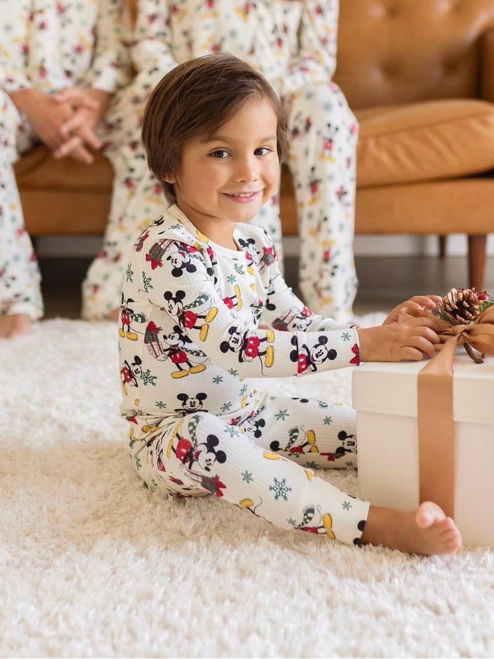 POSH PEANUT x Disney Ribbed Bamboo Mickey Christmas Pajama Set- 12-18M